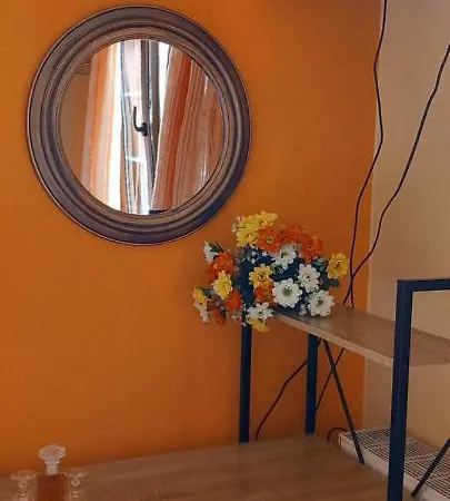 Apartment Sunny House - ηλιόλουστο *